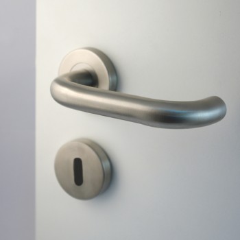 ΧΕΡΟΥΛΙ ΜΕ ΣΤΡΟΓΓΥΛΗ ΡΟΖΕΤΑ ΚΥΛΙΝΔΡΟΣ INOX ART-002 ORAMIS BOX ΣΙΔΗΡΙΚΑ ΧΕΡΟΥΛΙ ΜΕ ΣΤΡΟΓΓΥΛΗ ΡΟΖΕΤΑ ΚΥΛΙΝΔΡΟΣ INOX ART-002 ORAMIS BOX ΣΙΔΗΡΙΚΑ